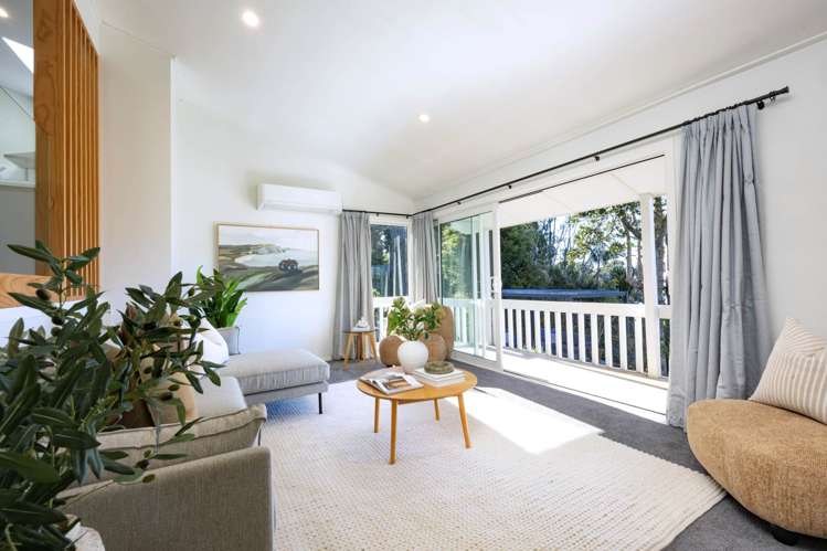 82 Kauri Point Road Laingholm_16