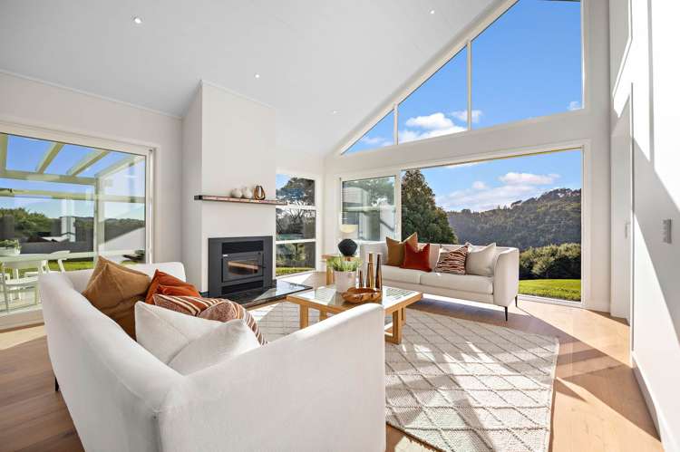 99 Mokoroa Valley Road Waitakere_3