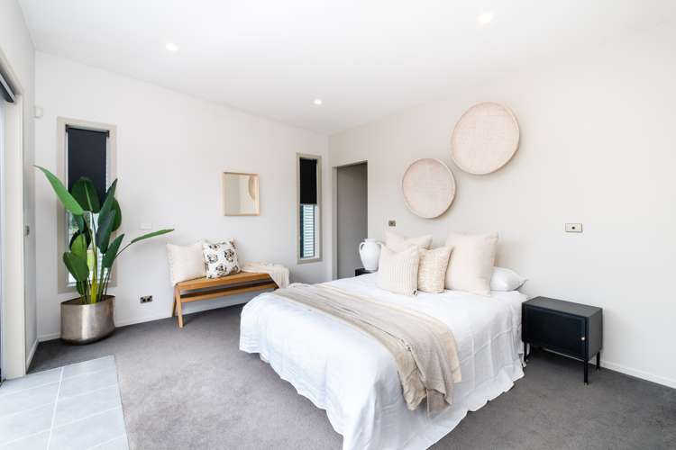 2 Albert Street Clive_6