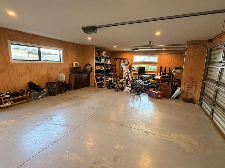 34 Atlantic Drive Fitzherbert_13