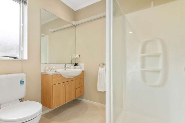 22 Belfry Place Wattle Downs_11