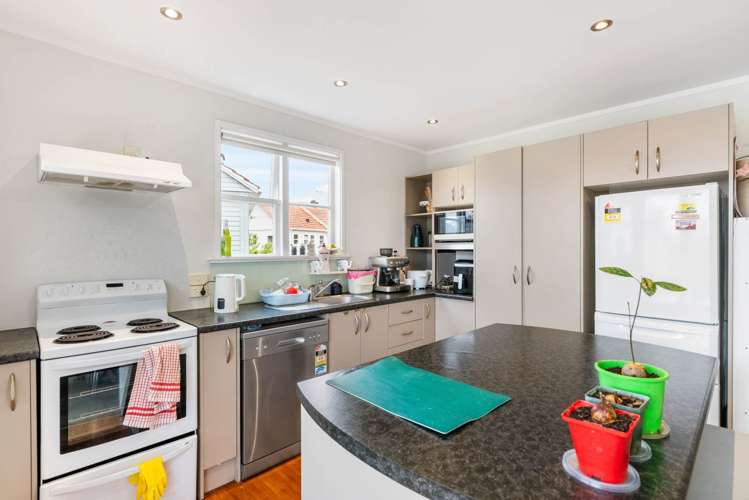 12 Hulse Avenue Sandringham_9