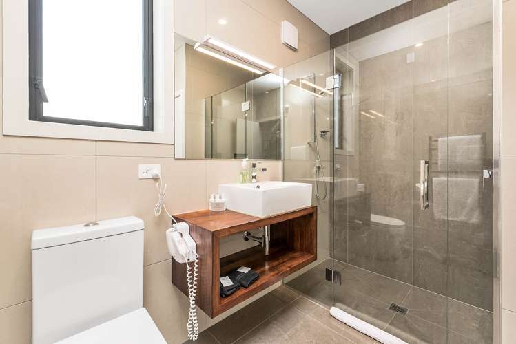 893 Frankton Road Frankton_9