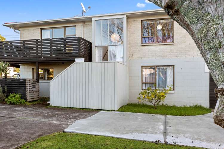 1/20 Westwell Road Belmont_19