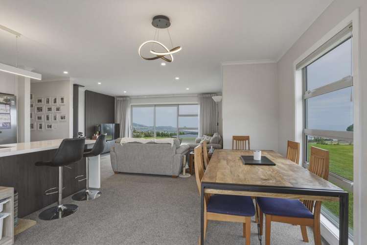 212 McMaster Road Saddle Hill_11