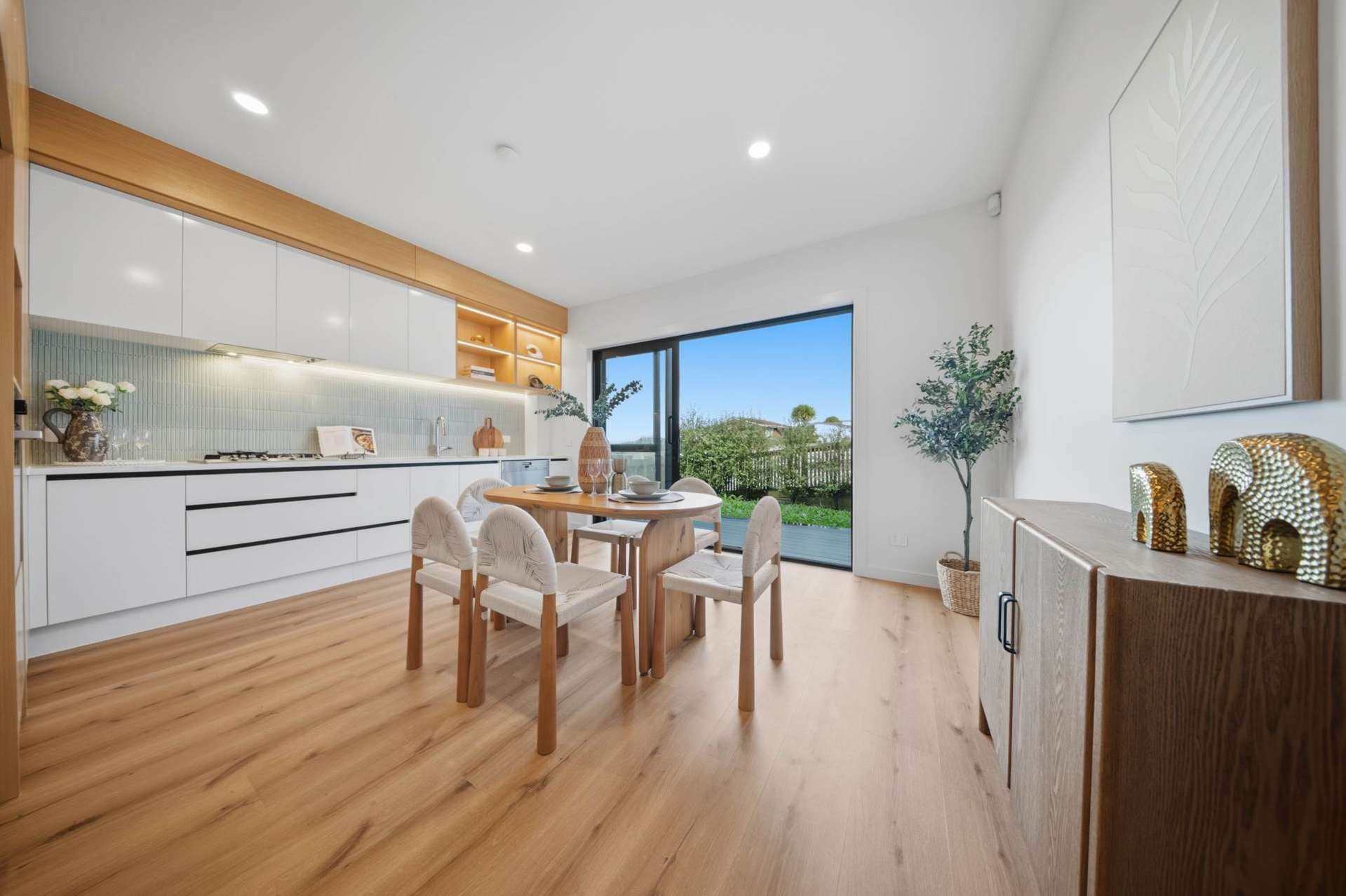 2E Rangitoto Terrace Milford_0