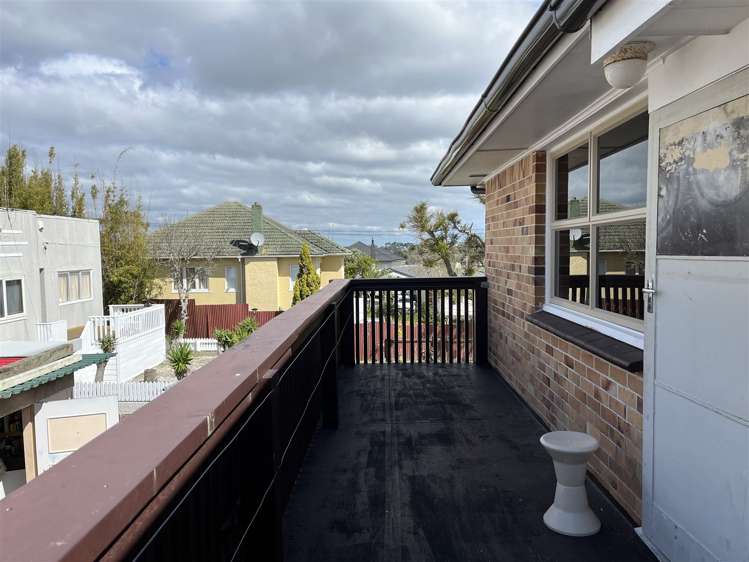 23 Pinewood Street Avondale_10