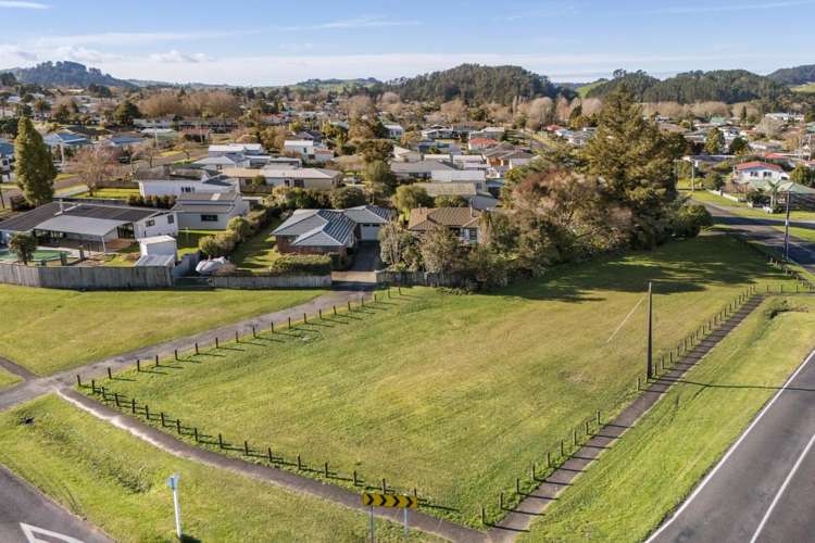 15B Silverton Road_3