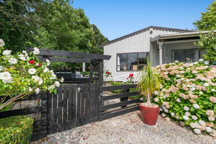 414 Kaipara Coast Highway Helensville_30