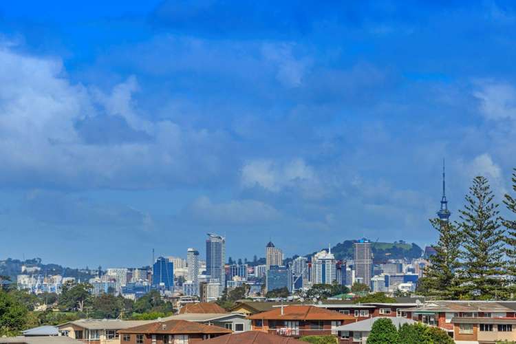 29 Seaview Road Castor Bay_21