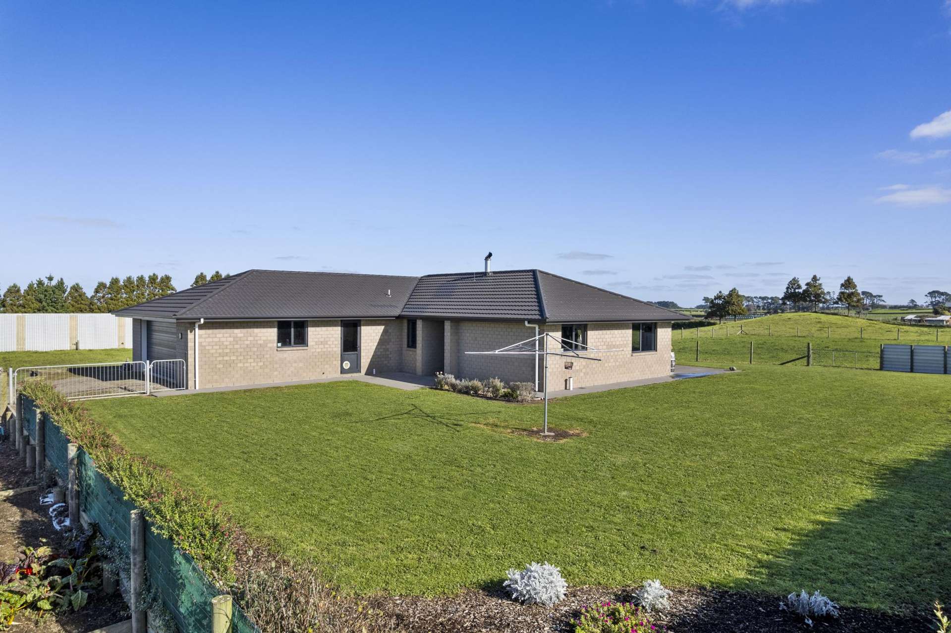 657 Eltham Road Mangatoki_0