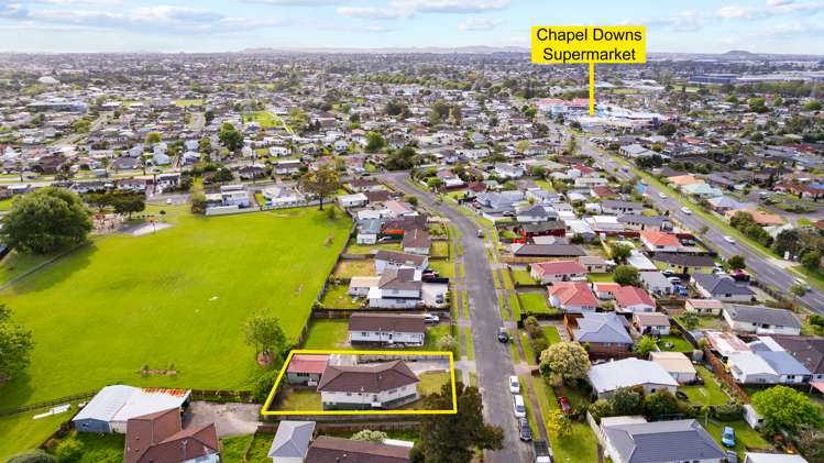 17 Dillon Crescent Clover Park_12