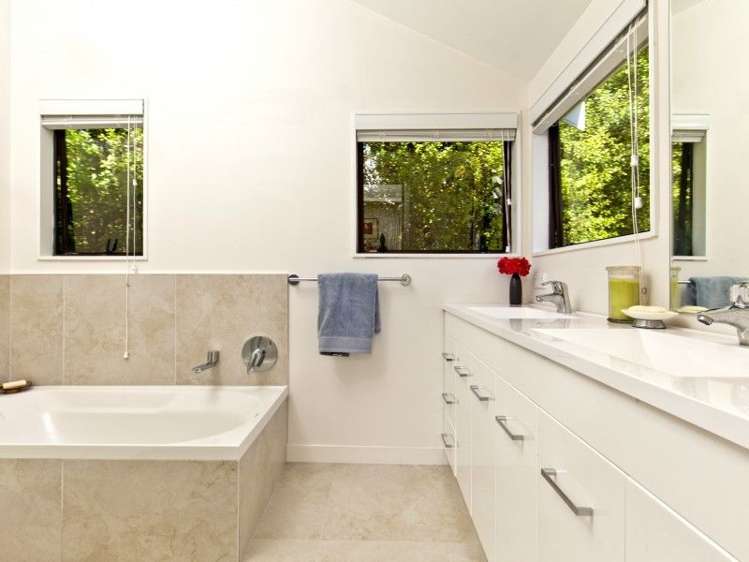 2/33 Hanlon Crescent Narrow Neck_15