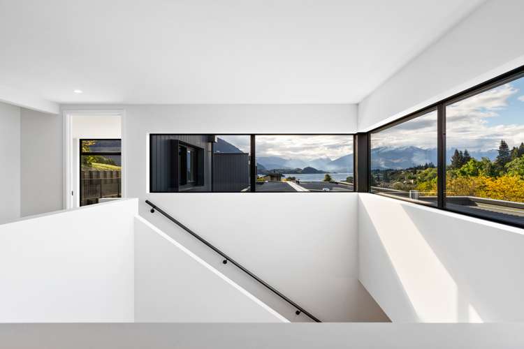 1/20 Chalmers Street Wanaka_11