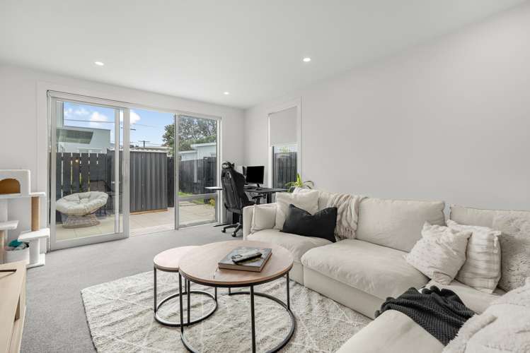 52B Durham Crescent Fairfield_7