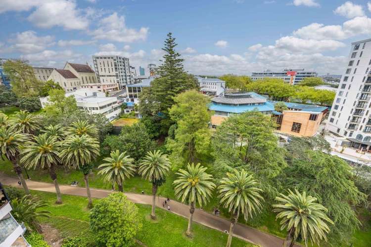 9x/18 Scotia Place Auckland Central_8