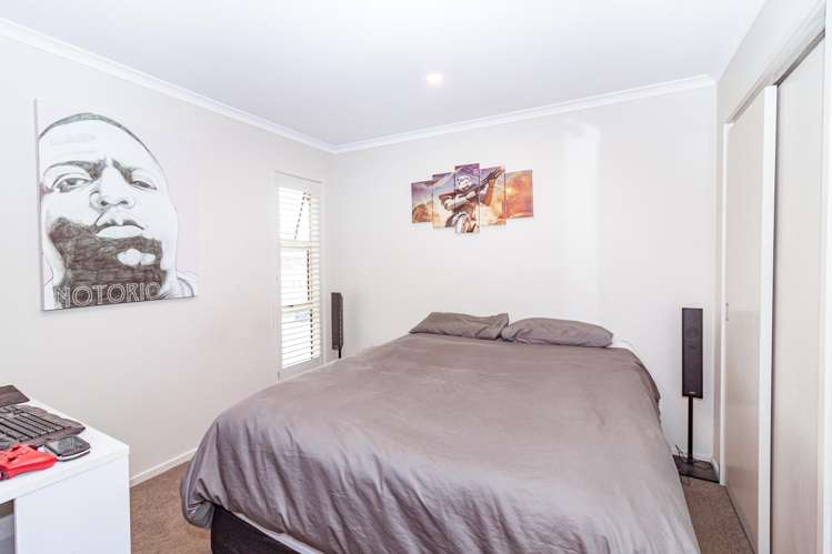 15 Magnolia Crescent Tawhero_12