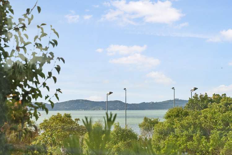 32 Weatherly Drive Beachlands_3