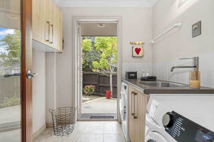 3a Seymour Road Mellons Bay_25