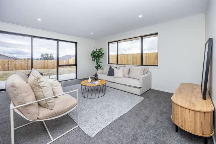 15 Pukaki Place Baverstock_5