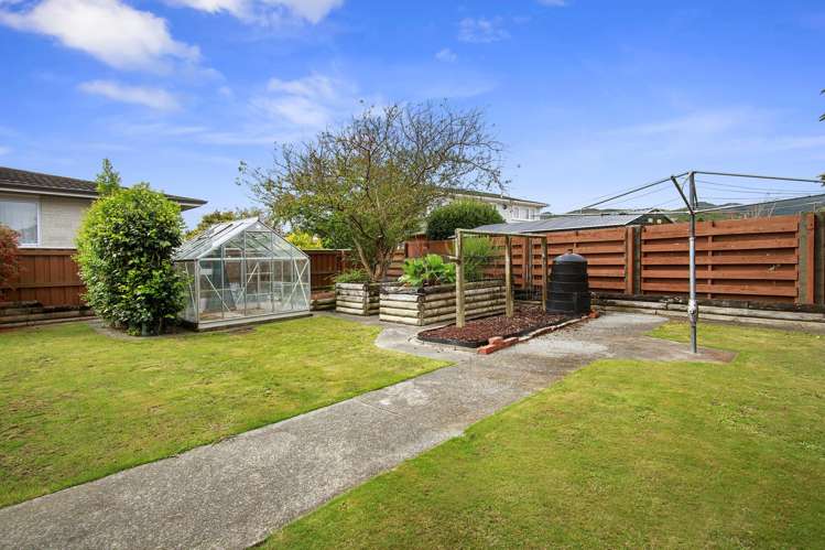 10 Earlston Grove Avalon_9