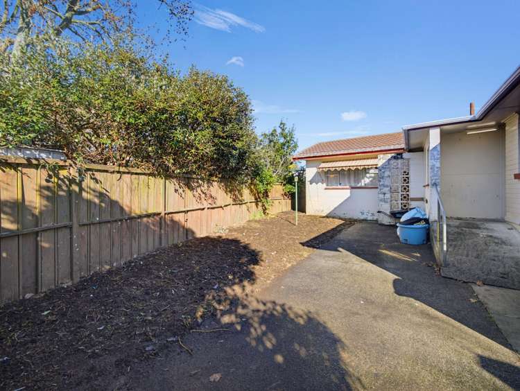 124 Masters Avenue Silverdale_24