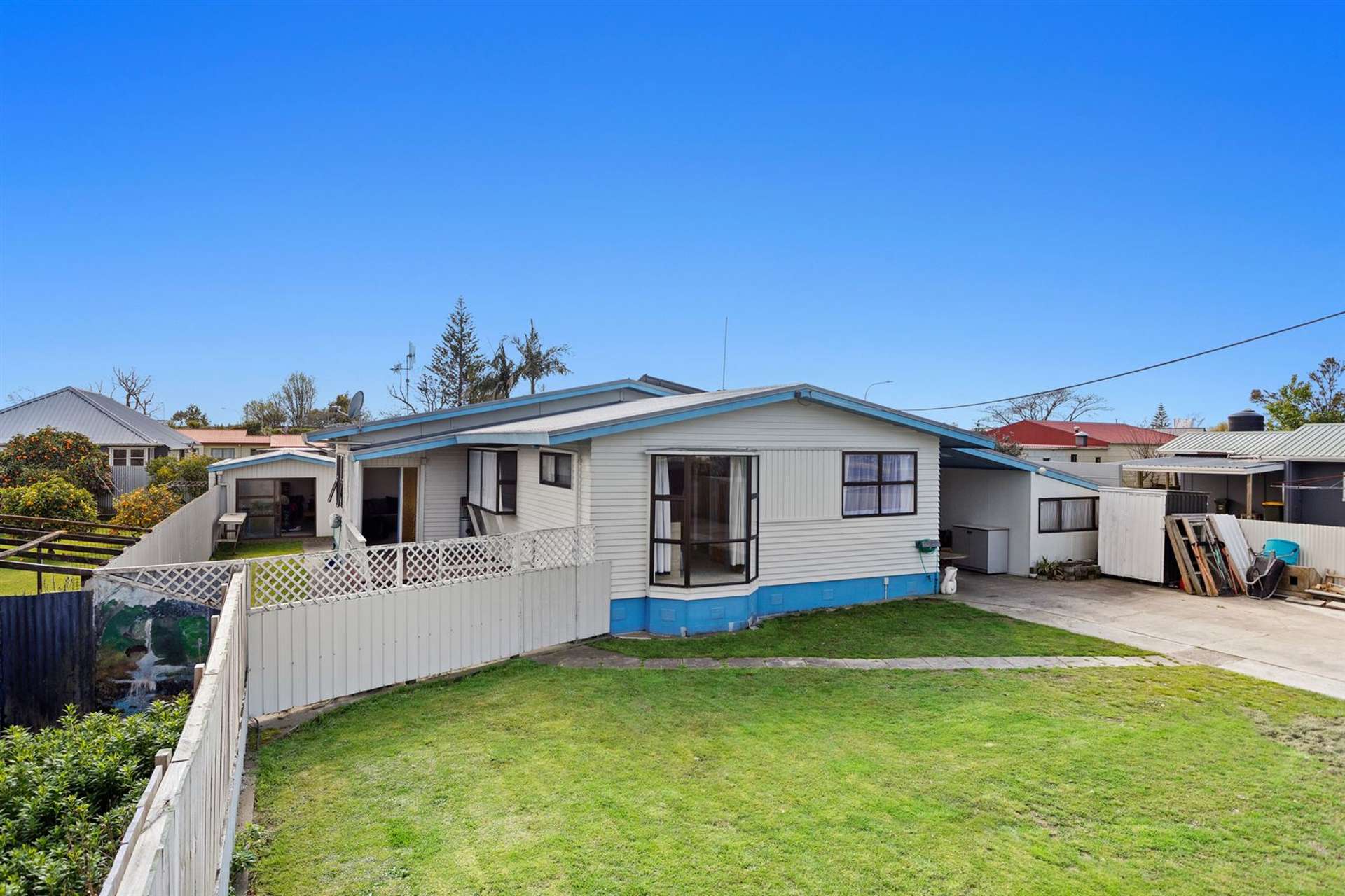 3 Kauri Street Edgecumbe Whakatāne Houses for Sale One Roof
