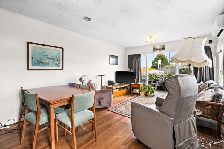 45 Middle Road Havelock North_13