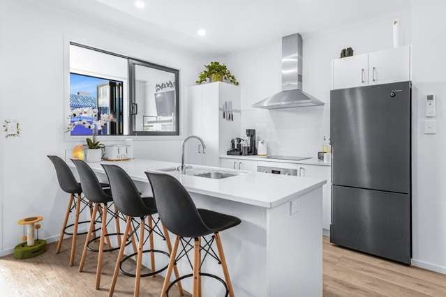7/24 Liverpool Street Hamilton Central_1