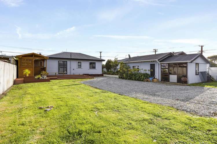 112 Glover Road Hawera_6