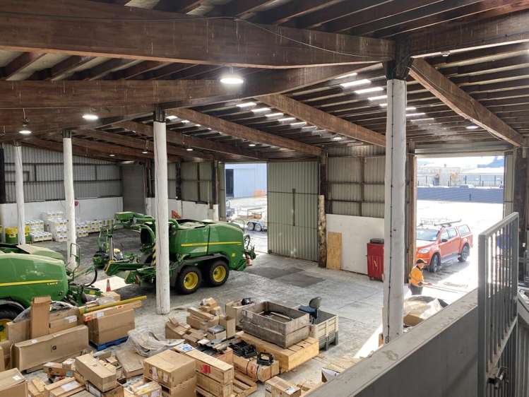 52 & 54 Vaughan Road Ngapuna_5