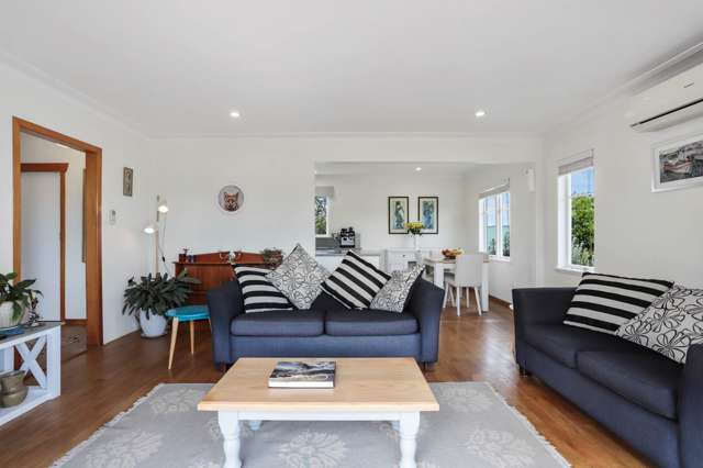 2 Quiet Street Te Atatu South_4