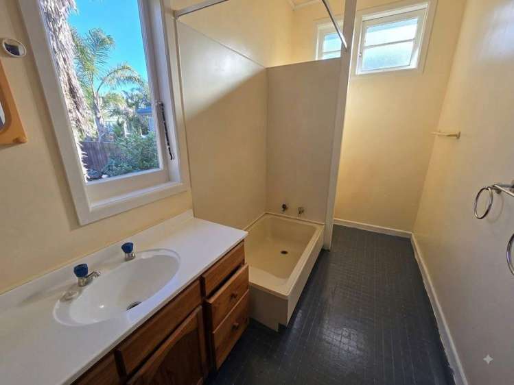 22 Tennyson St 1728_8