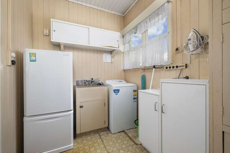 140 Essex Street Masterton_13