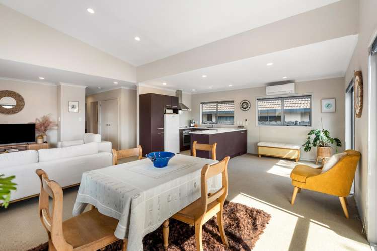 4a Eastern Beach Road Eastern Beach_7