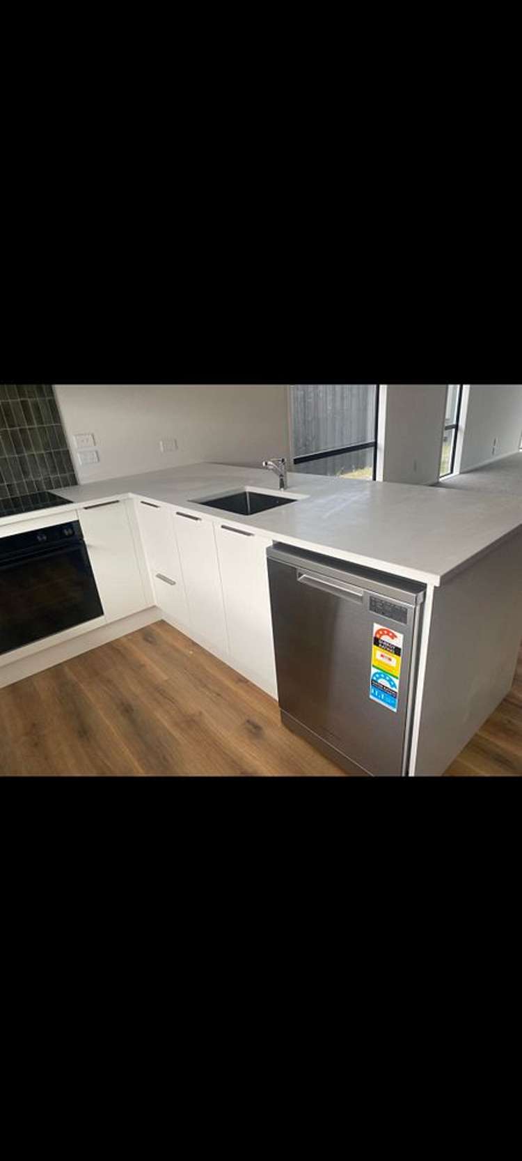 5 Jury Lane Woodend_4