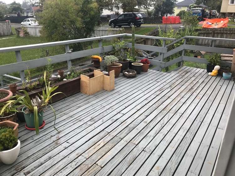 61 Woodglen Road Glen Eden_11