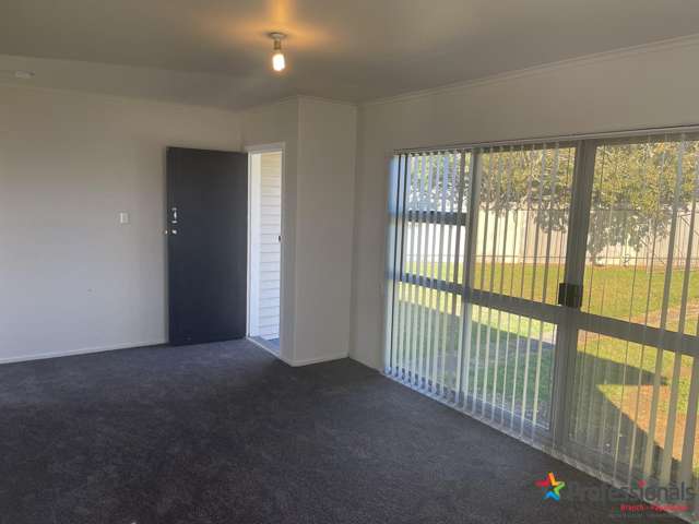 9 Mcdivitt Street Manurewa_2