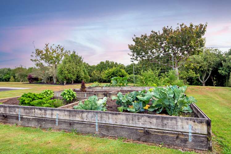 121b Aerodrome Road Thornton_18