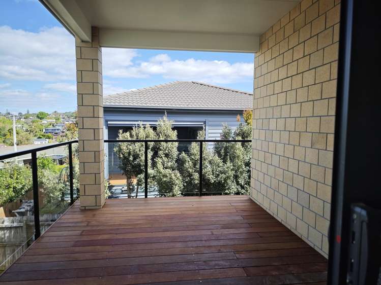 2/52 Channel View Rd Mairangi Bay_12