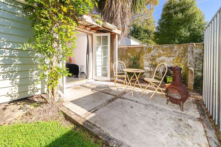 7 Pentland Street North East Valley_17