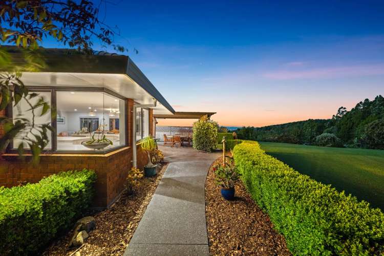 350 MacWhinney Drive Drury_13