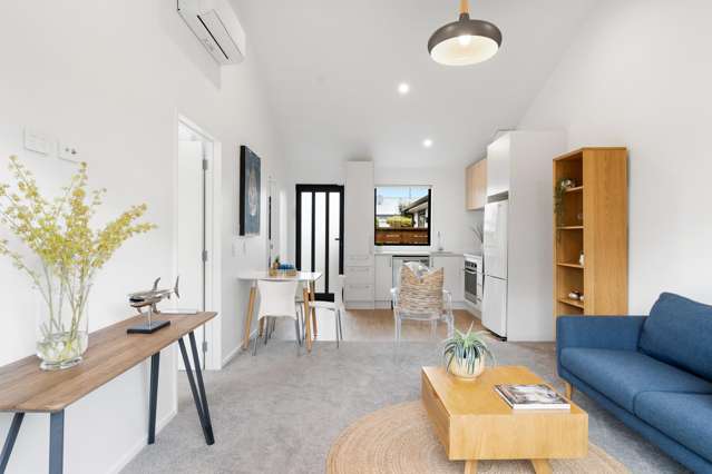 7/74 Church Street Mosgiel_1