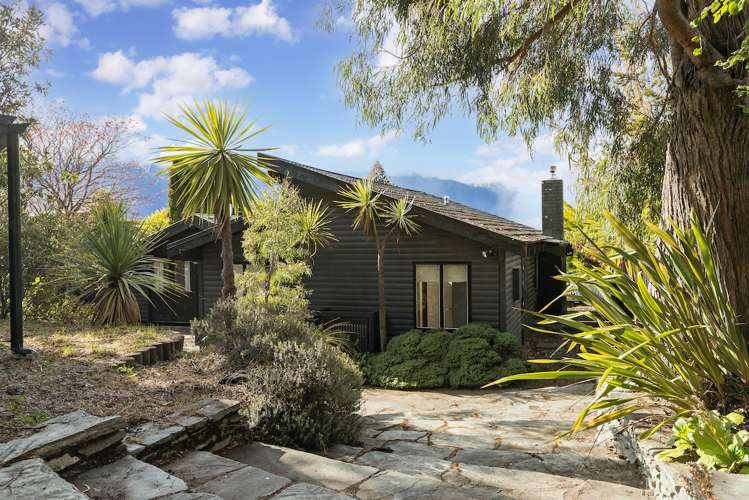 22 Lomond Crescent Queenstown_13