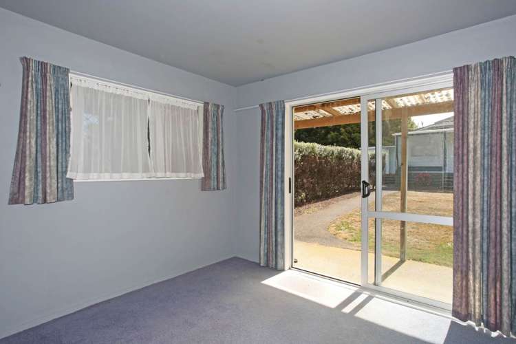 86 Hull Road Waiuku_18