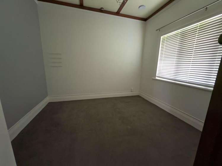 189 Titirangi Road Titirangi_10