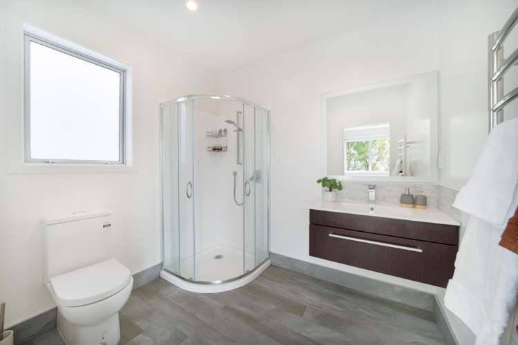 59 Endeavour Drive Whitby_14