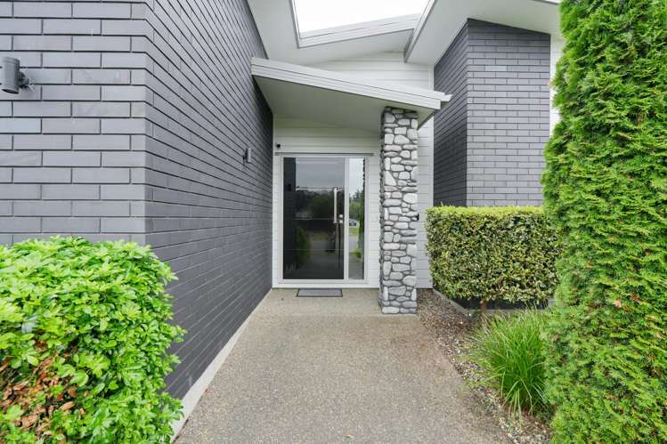 50 Northside Drive Waikiwi_1