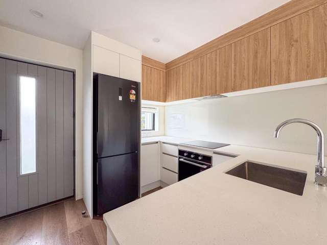 8/327 Glengarry Road 1665_4