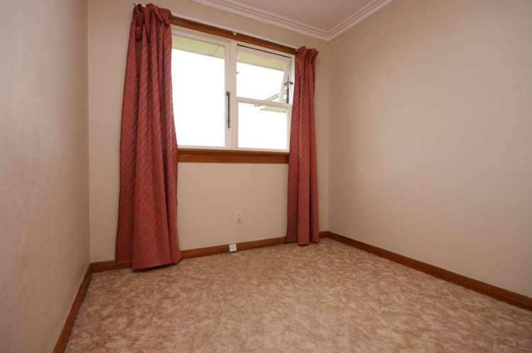 3 Thomson Street Green Island_13